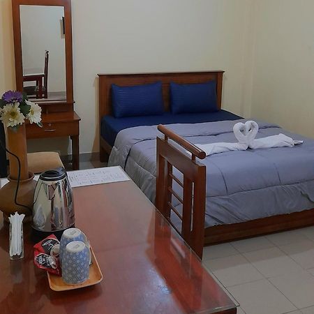 Madara Hotel Horana Bagian luar foto